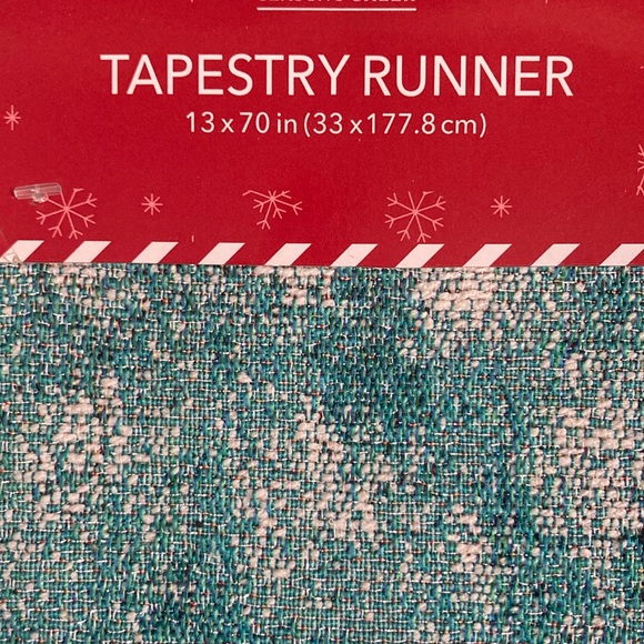 NWT Beautiful Holiday Red Farm Truck Christmas Tapestry Table Runner 70x13 - Picture 7 of 17